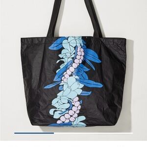 Aloha Collection Mokihana reversible tote bag